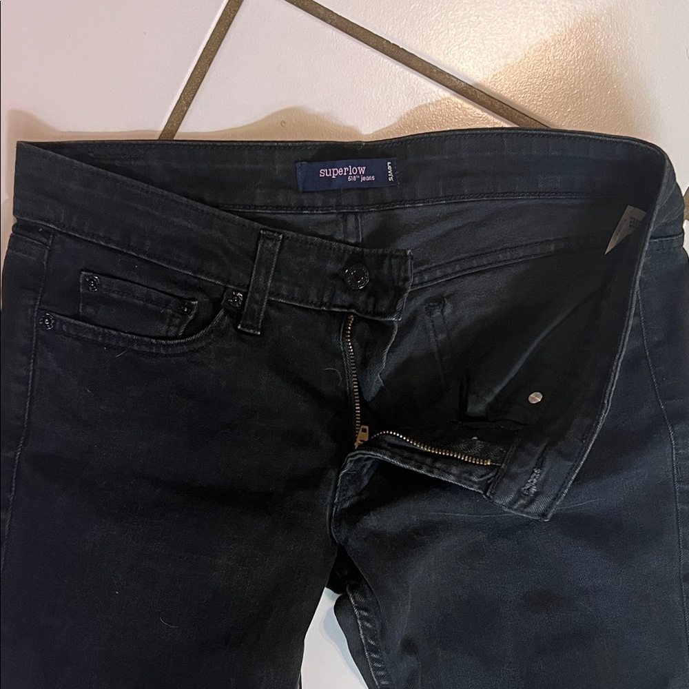 Black super low Levi’s Jeans 7